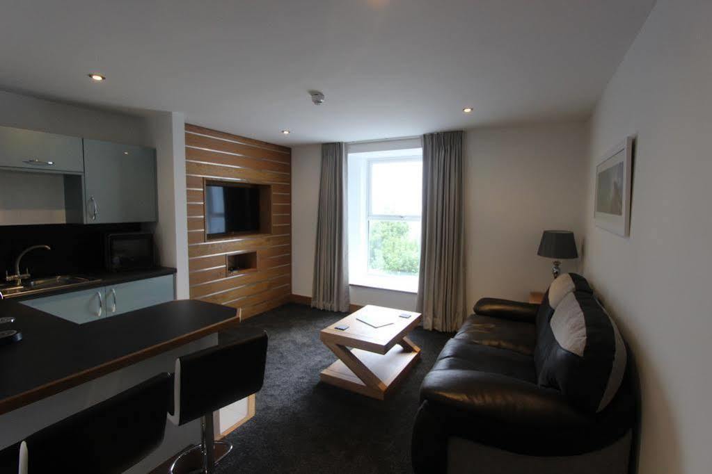 The Oceanic Luxury Aparthotel Falmouth Exterior photo